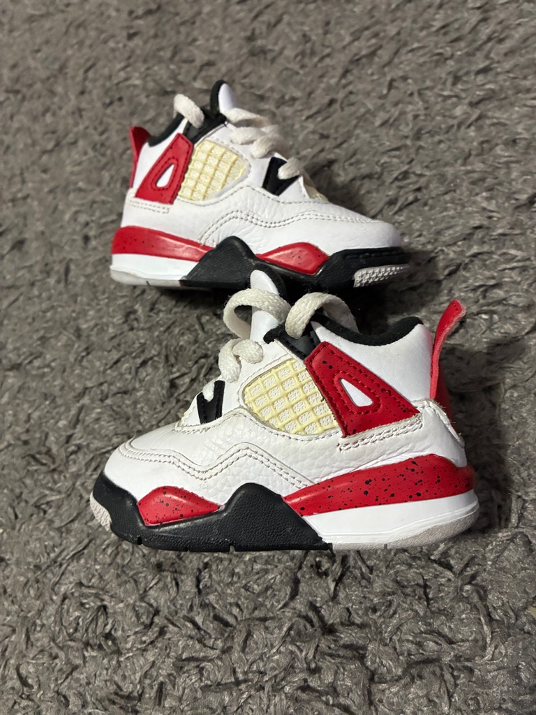 Jordan 4 Red Cement